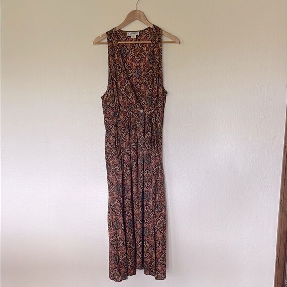 Vintage Elegant Sleeveless Patterned Dress - Picture 1 of 4
